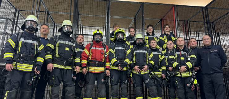 Atemschutzausbilder der FF Bad Buchau bilden 13 AT-Neulinge erfolgreich aus